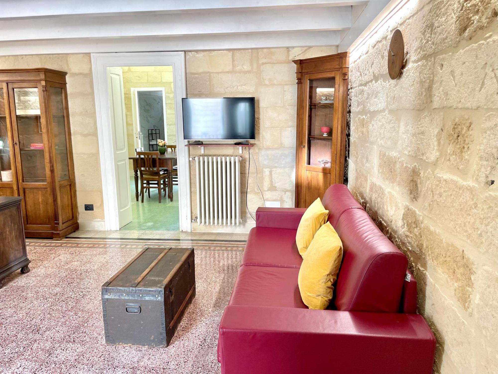 Ferienwohnung Vohis Luxury House - Fast Wi-Fi & Easy Parking Lecce Exterior foto